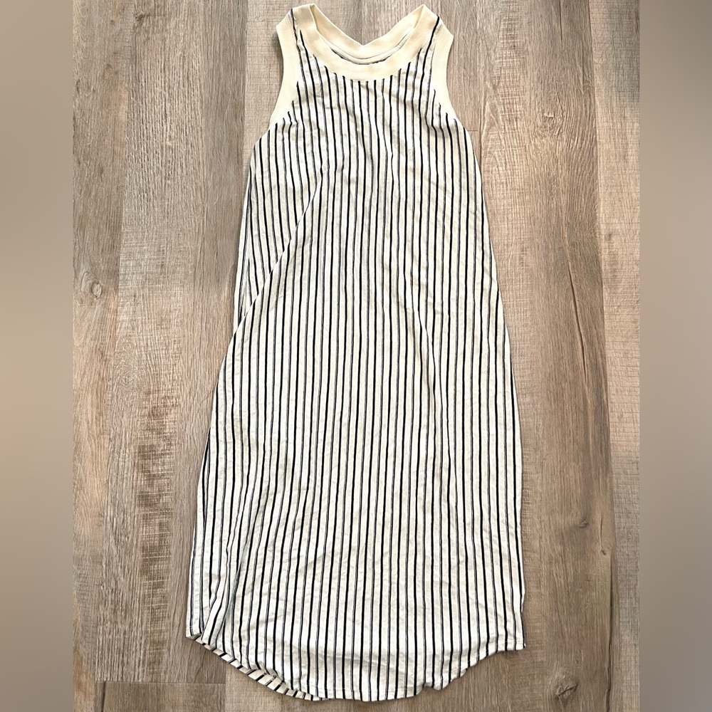 Hurley Racerback Midi Dress – Blue & Off-White Striped